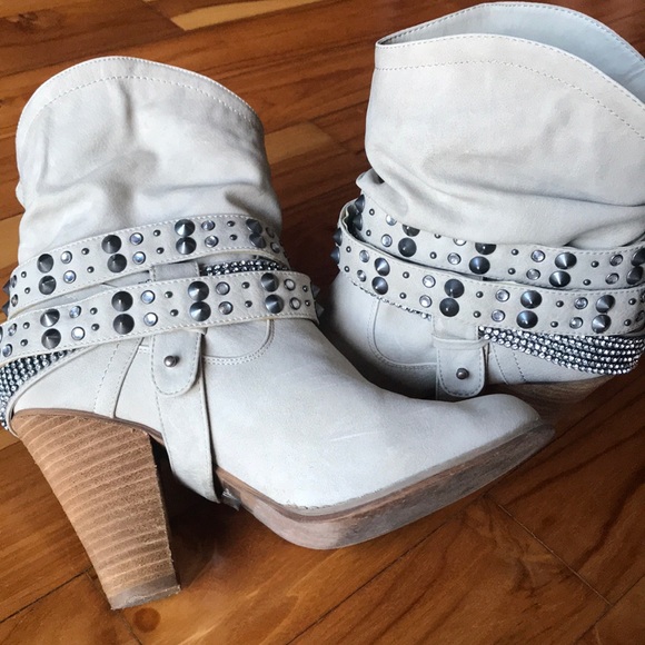 Not rated booties - Picture 2 of 3